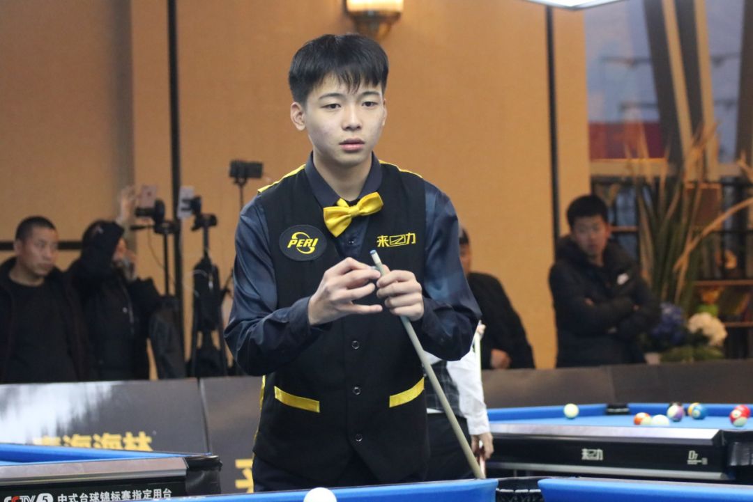 也折射出各 也折射出各