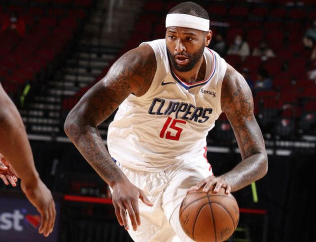 不容小觑的 不容小觑的