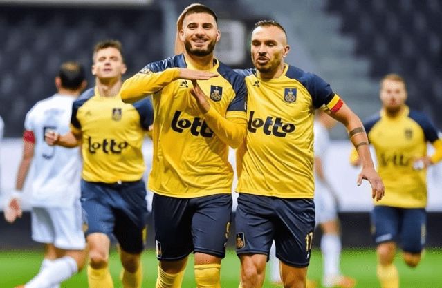 参赛队来自 参赛队来自