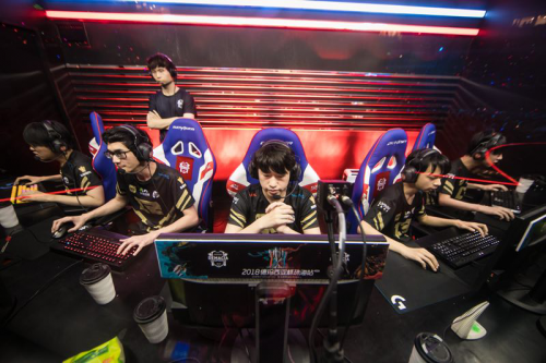 恢复期和对 恢复期和对